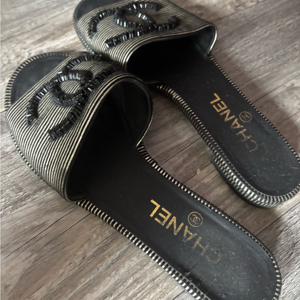 CHANEL Black and Gold Slide Sandals